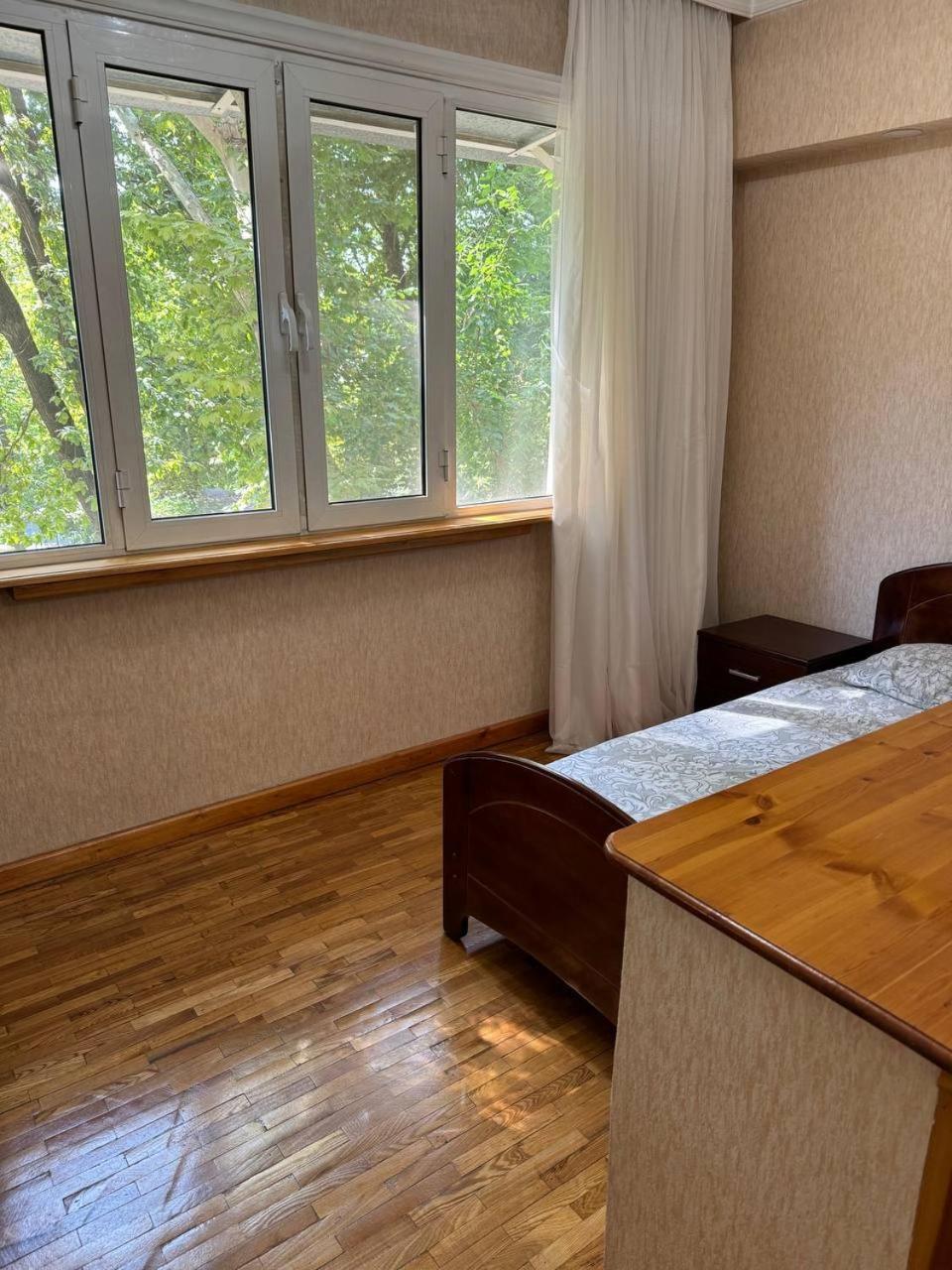 Апартаменты У Парка Голубые Купола И Цум Apartments At Blue Dome Park タシュケント エクステリア 写真